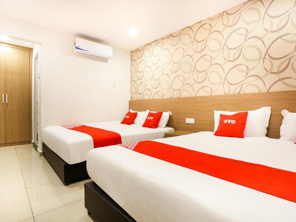 Dyaya Hotel Malacca Exterior photo